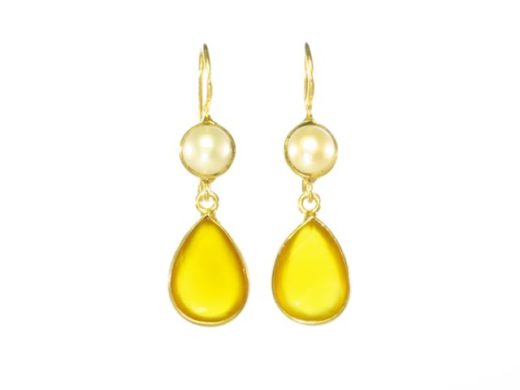 Classic earring with pearl en a gemstone drop E6917