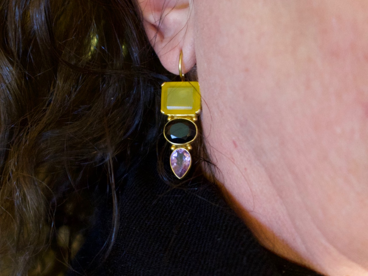 Special classic piece yellow and black onyx, amethyst E1661